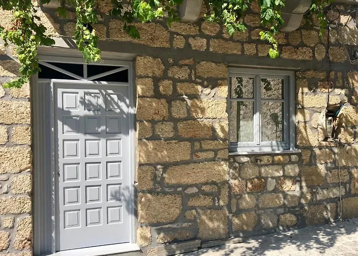 Nikolas Place Tatil Evi *