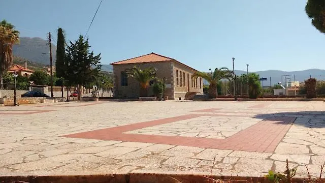 Vakantiehuis Nikolas Place Oítilon